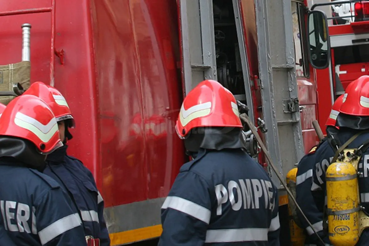 Explozie în Cluj-Napoca la un bloc aflat în construcţie! Două persoane au fost rănite