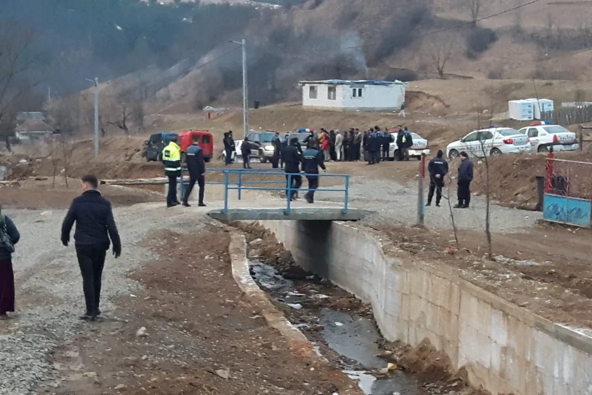 FOTO | Razie a oamenilor legii la Săcuieu