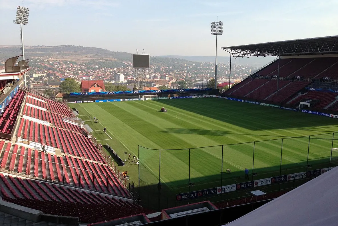 Restricţii de circulaţie cu ocazia meciului de fotbal România - Insulele  Feroe