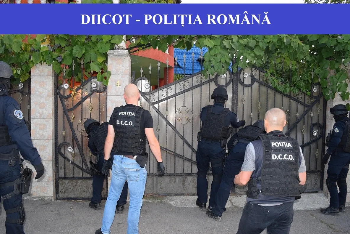 Minori obligaţi să cerşească la Cluj! Dacă nu obţineau minim 400 de lei pe zi, minorii erau torturaţi (FOTO)