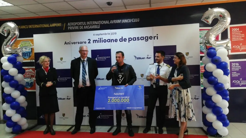 Aeroportul din Cluj a sărbătorit pasagerul cu numărul 2 milioane