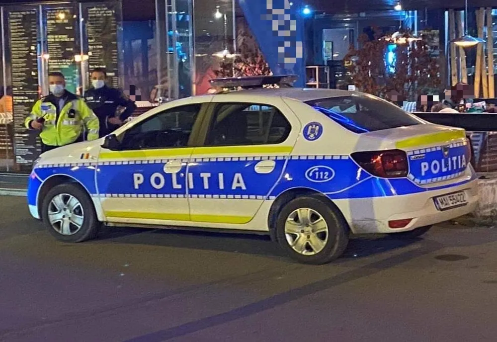 Aventura unui tânăr prin Dej: a furat o maşină, a făcut accident şi apoi i-a dat foc