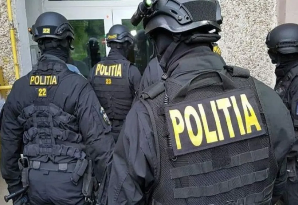 Fals medic estetician din Cluj-Napoca descoperit de poliţişti