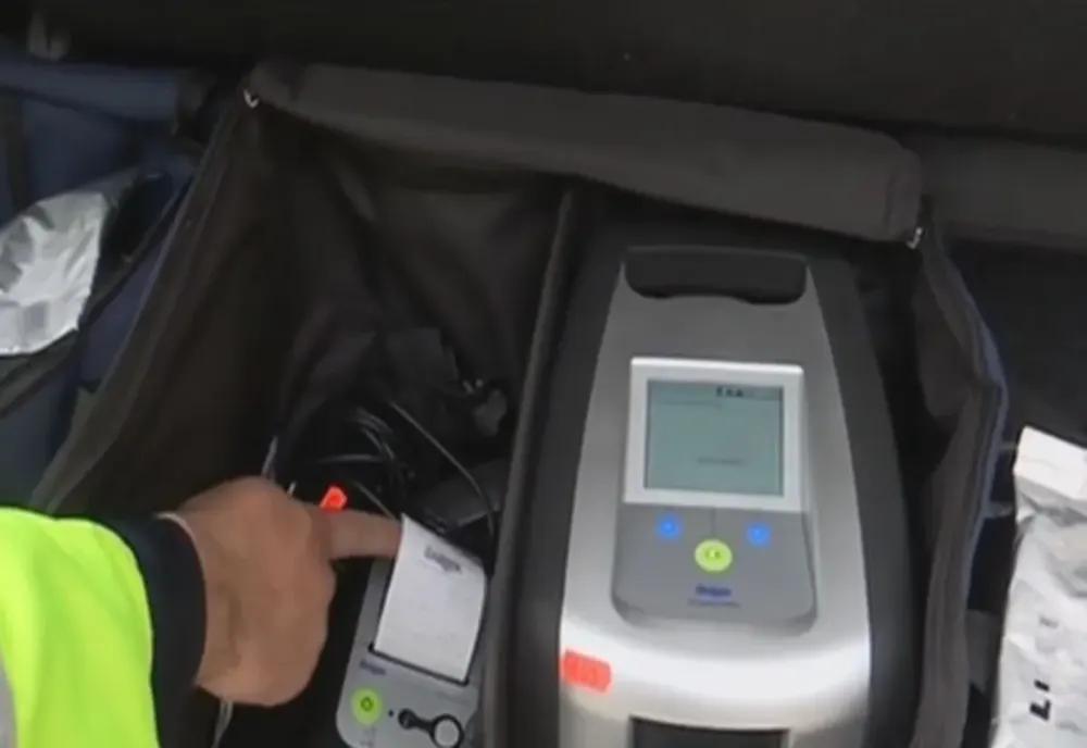 Trei tineri au fost prinşi drogaţi la volan în Gherla
