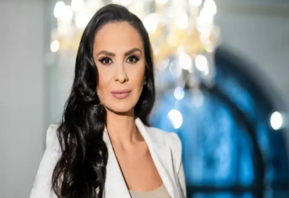 Alexandra Păcuraru: „Recesiunea nu este întâmplătoare, ci chiar îngenuncherea economică a unei națiuni suverane” VIDEO