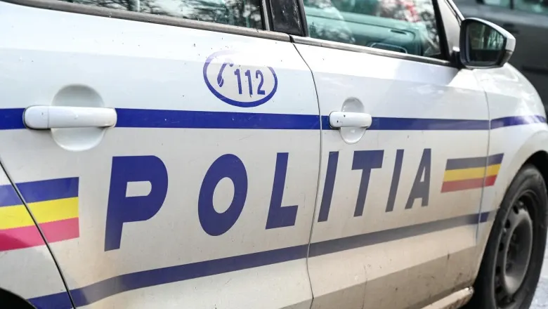 Urmărire ca-n filme în Gorj: copil de 14 ani la volan, încurajat de tată să fugă de poliție