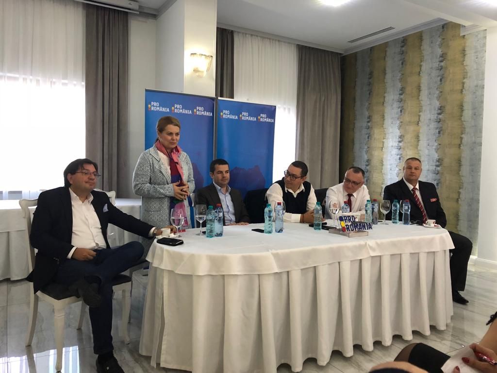 FOTO | Aurelia Cristea, fost ministru şi parlamentar PSD, a fost aleasă vicepreședinte al PRO România