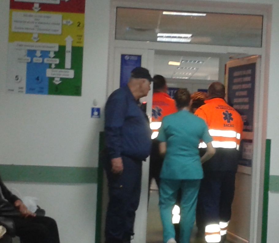 Unitățile sanitare din subordinea Consiliului Județean Cluj vor asigura permanența în perioada sărbătorilor și zilelor libere