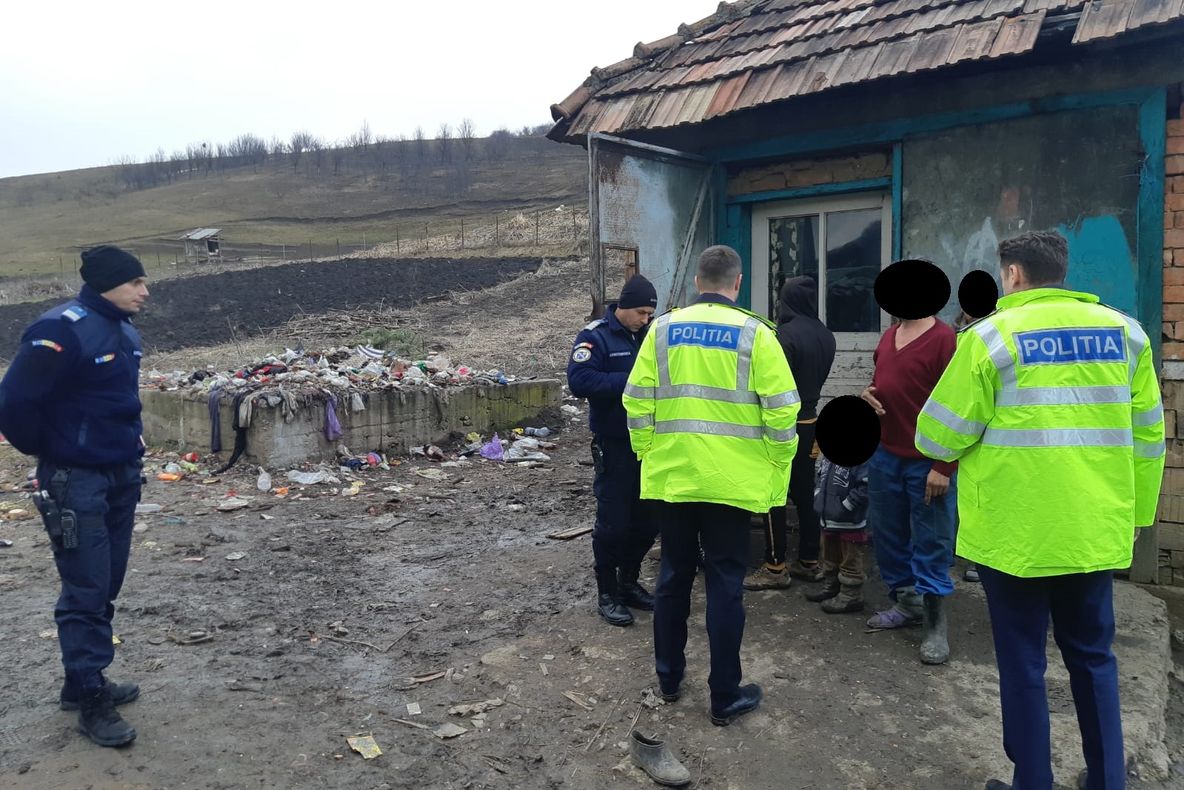 FOTO | Amplă acţiune a poliţiştilor din Apahida în localităţile din zonă