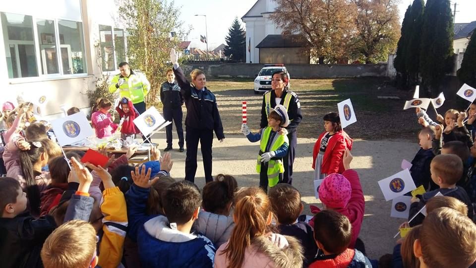 Ziua Poliţiei Române marcată în judeţul Cluj prin numeroase evenimente