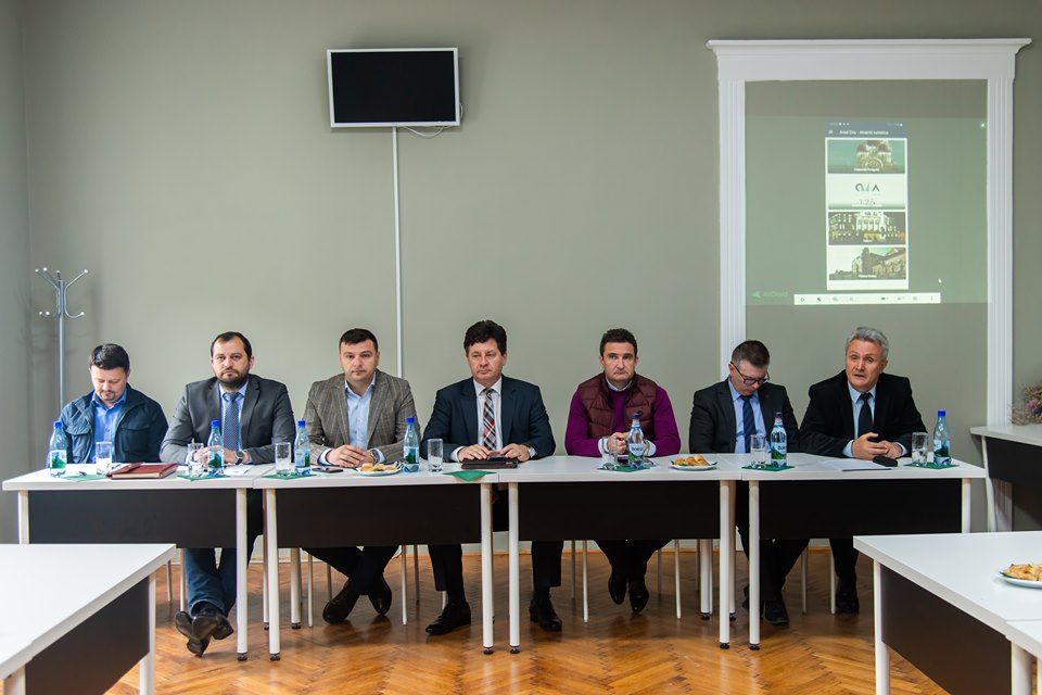 "Formăm campioni" - o campanie marca UBB în comunitate (FOTO)