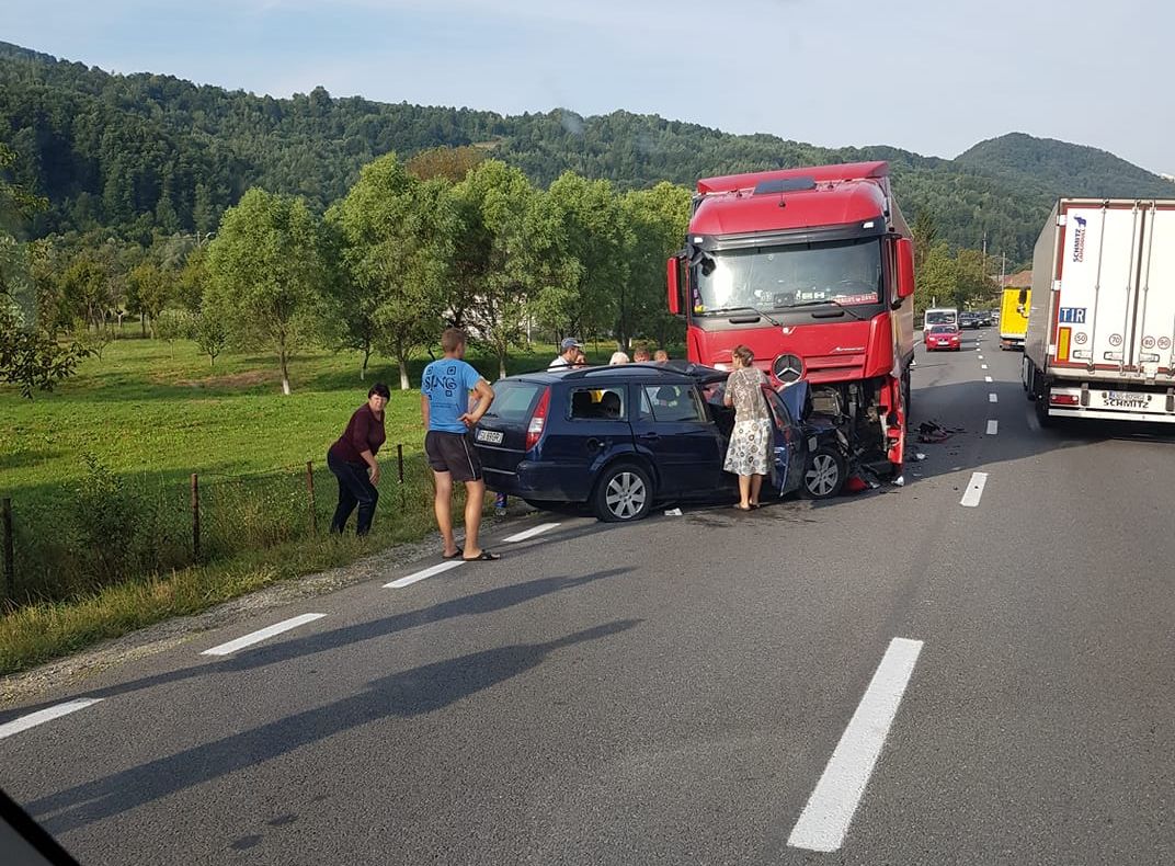 VIDEO | Accident grav între Cluj şi Oradea! O persoană a murit, iar alta este grav rănită