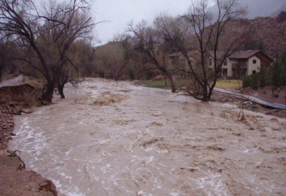 A fost emis COD PORTOCALIU de inundaţii în zona Dejului