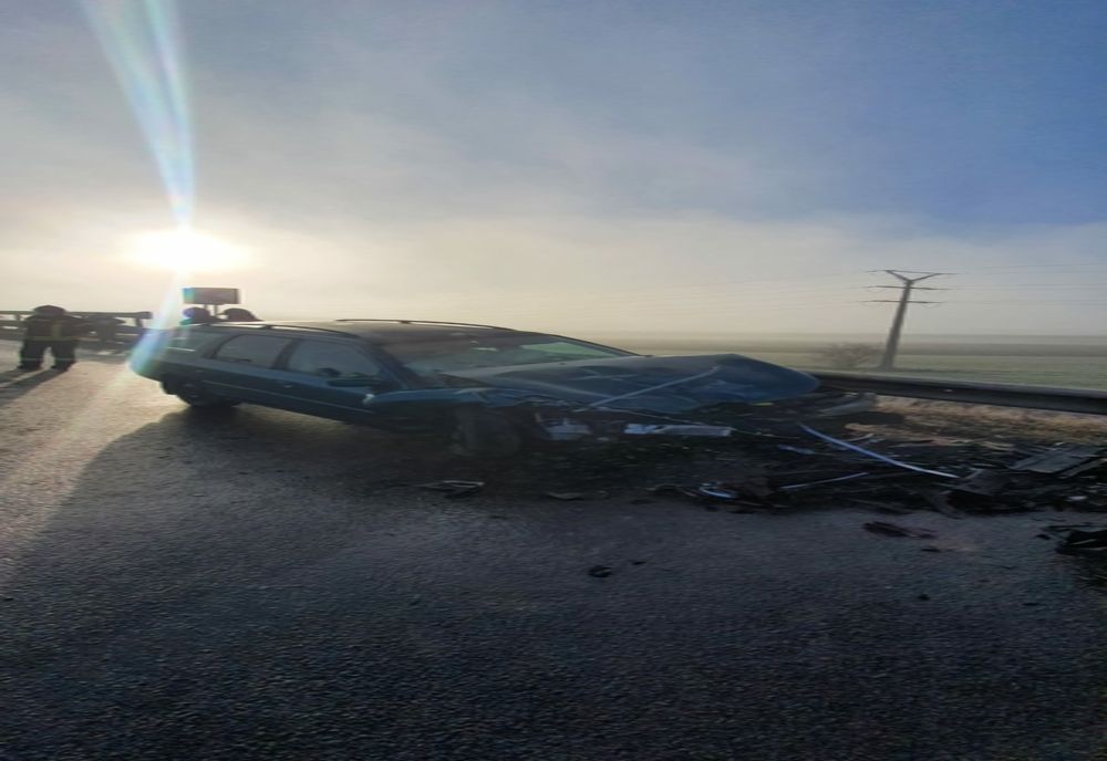  FOTO | Accident cu trei maşini pe Autostrada A3! Un şofer a intrat pe contrasens