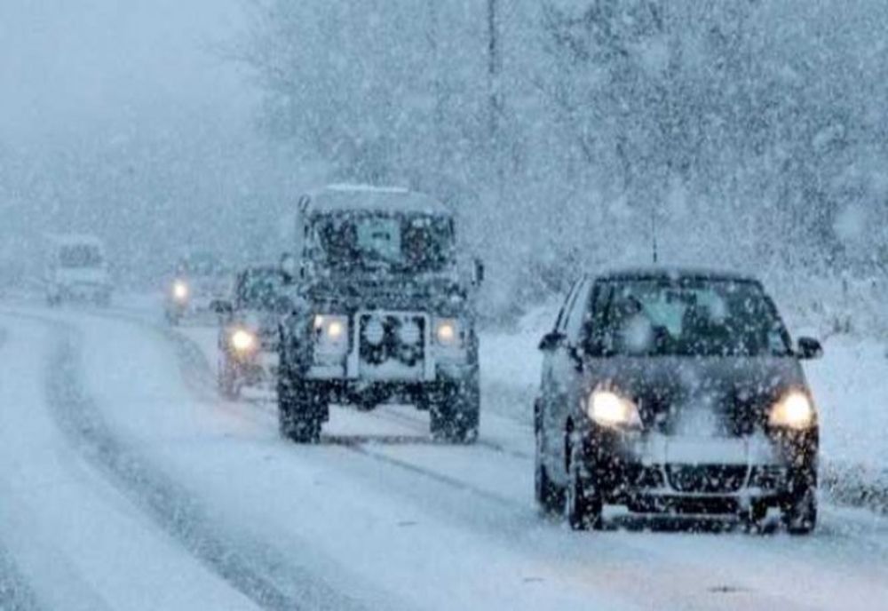 AVERTIZARE: Ninsoare abundentă pe Autostrada A3 Turda - Borş