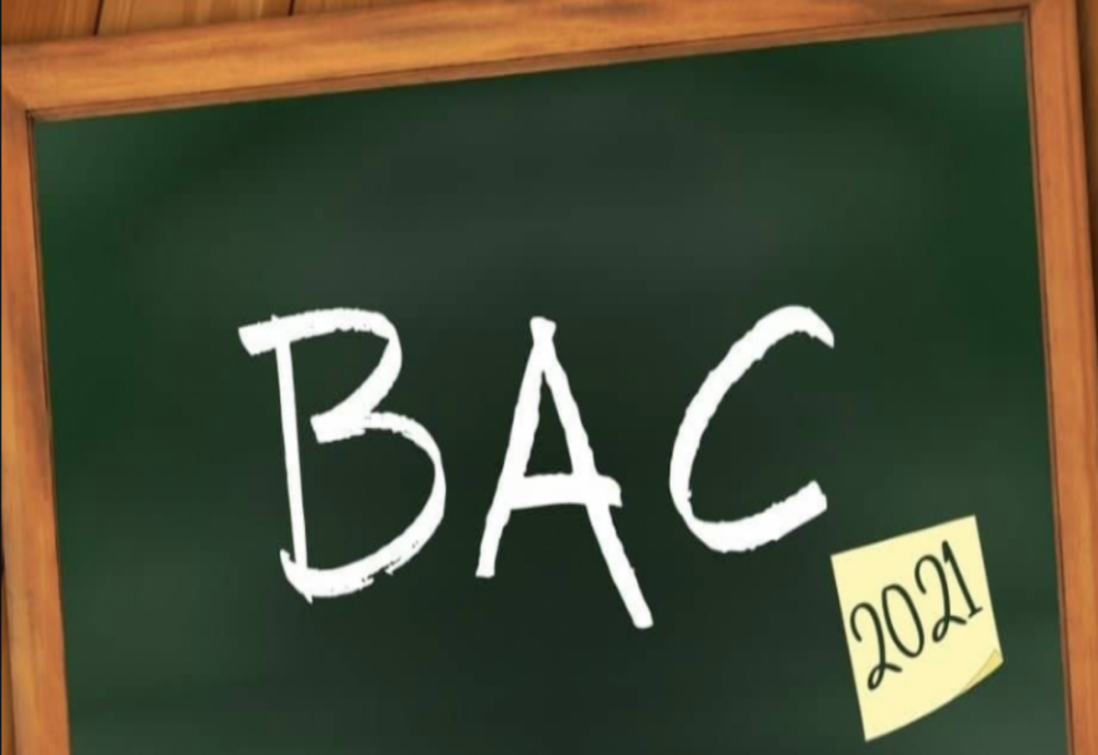 A început sesiunea august-septembrie a examenului național de Bacalaureat