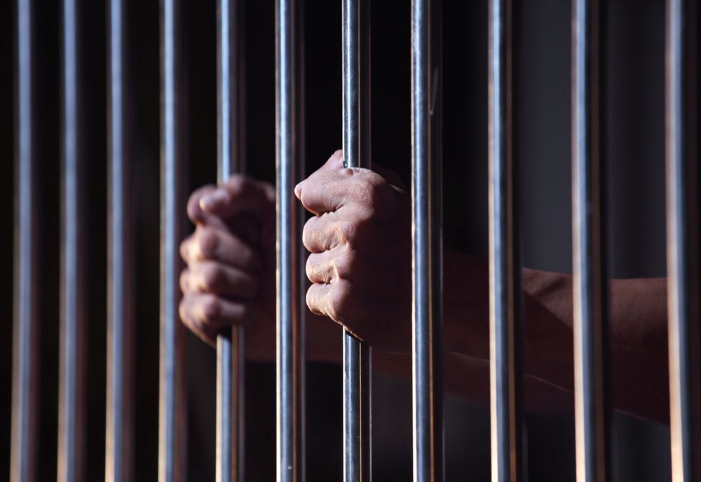 Sătmărean condamnat la închisoare cu executare de către Judecătoria Cluj-Napoca găsit de poliţişti pe stradă