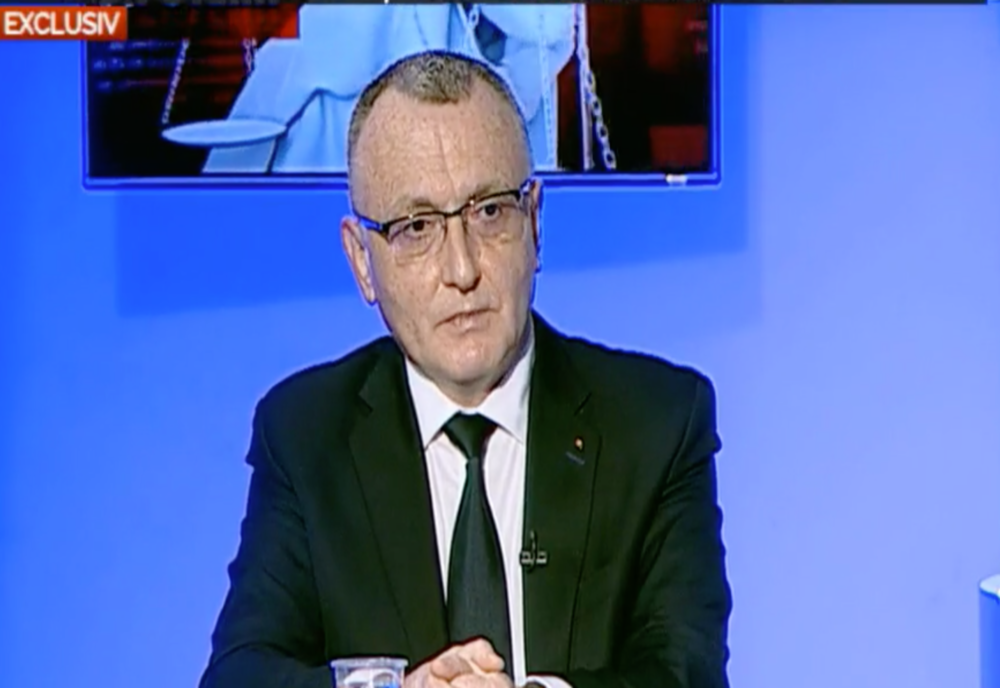 Ministrul Educaţiei: Toate școlile vor avea program modificat pe 15 februarie