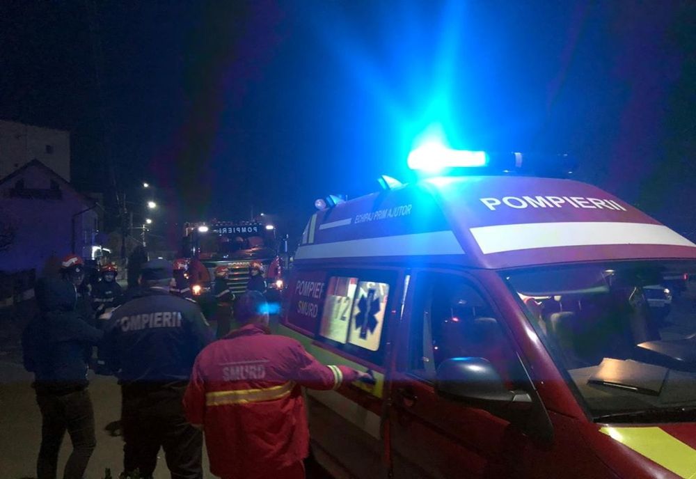 O maşină ar fi căzut în apă în zona Barajului Someșul Cald | Sunt efectuate căutări încă de aseară