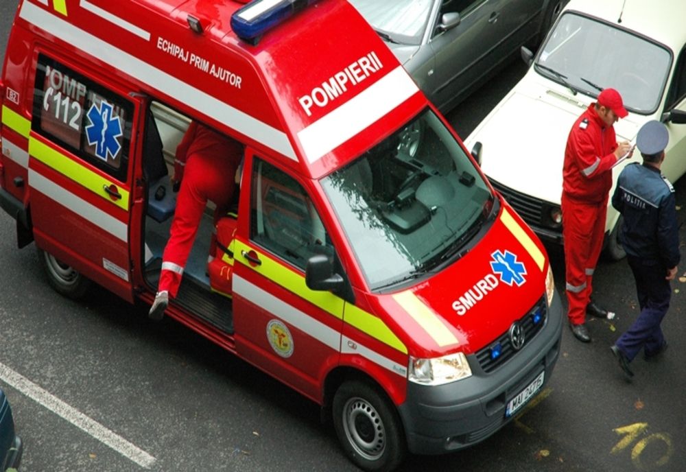 Grav accident în Turda! O femeie a murit lovită de maşina de salubritate