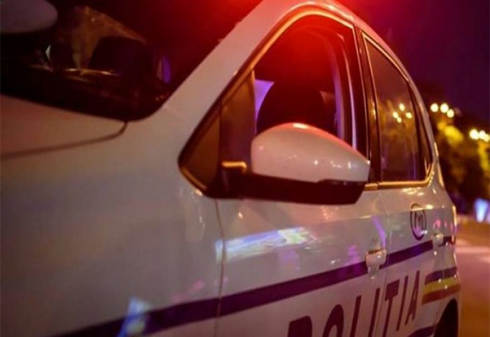 Tânăr drogat urmărit în trafic de poliţişti! A fost prins abia după ce a provocat un accident