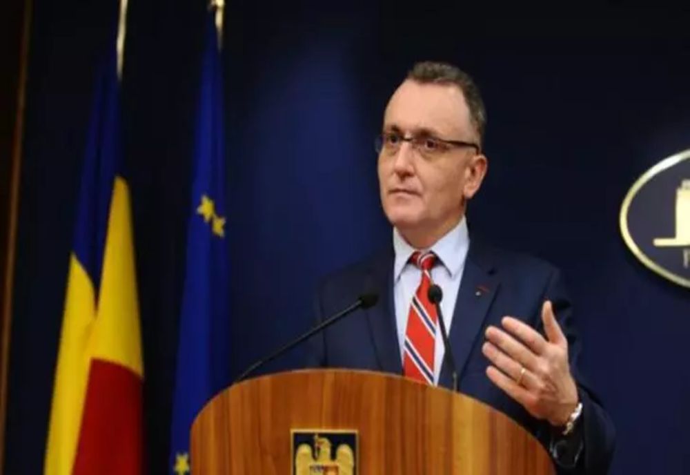 Ministrul Educaţiei, Sorin Cîmpeanu, anunţă "rezultate fără precedent" în istoria consultărilor cu studenţii referitor la proiectul Legii învăţământului superior