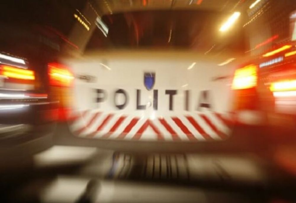 Urmărire în trafic în Huedin! Un tânăr de 16 ani a încercat să fugă de poliţişti şi a făcut accident