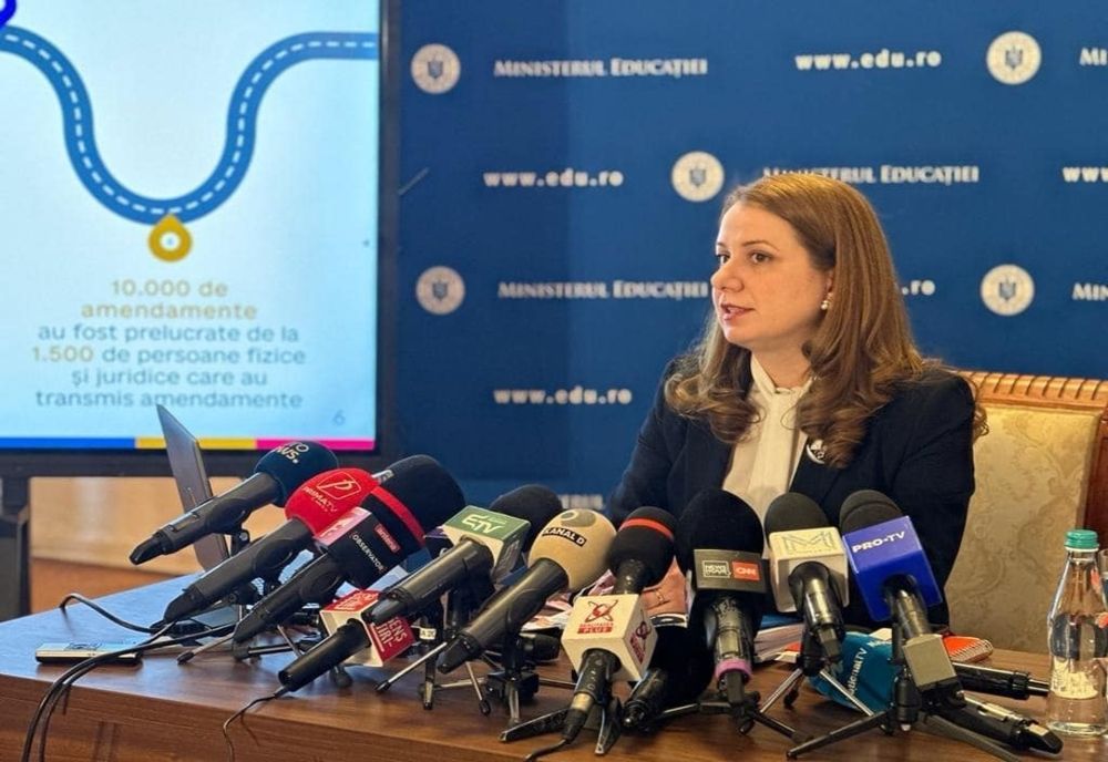 Legile Educației, în Guvern - Ligia Deca: „Reprezintă un jalon în PNRR”! Câți bani câștigă România