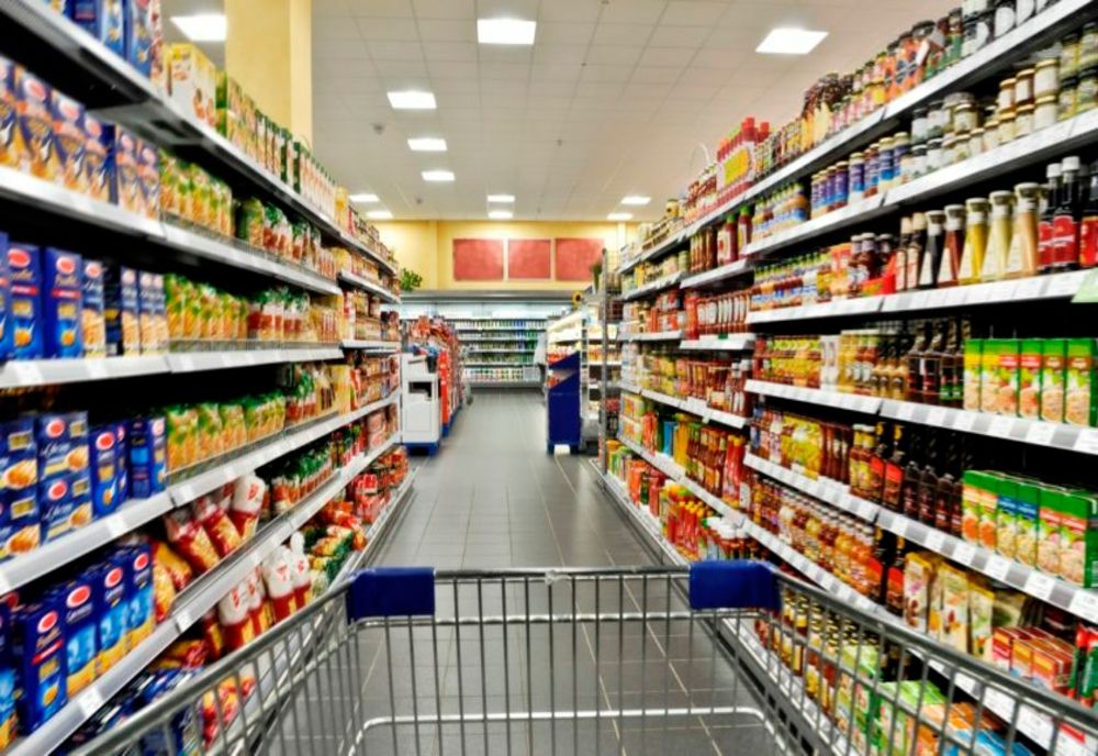 Singurul aliment care se ieftinește în România - Toți retailerii au fost de acord să scadă prețurile cu 20%