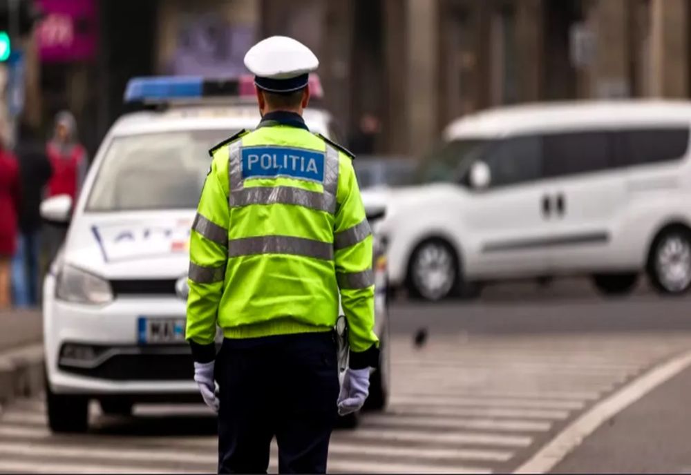Adio procese verbale scrisă de mână! Polițiștii trec pe aplicații mobile 
