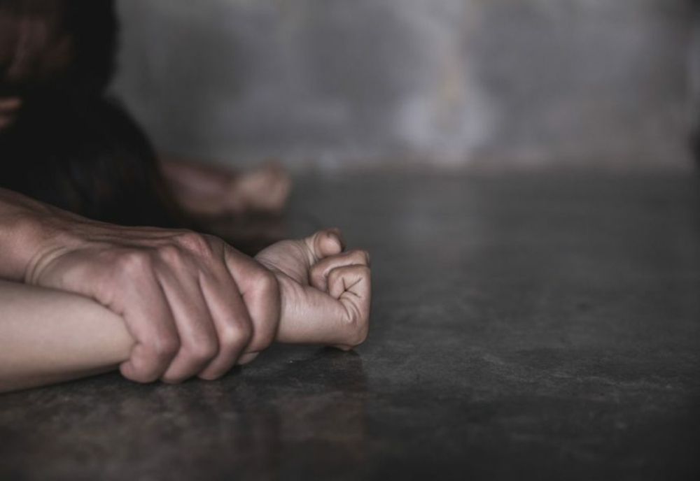 Un bărbat din Cluj, vizat în dosare de agresiune sexuală