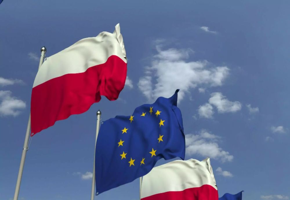 POLONIA CERE OPRIREA IMPORTURILOR DE PETROL RUSESC ÎN UE PÂNĂ LA SFÂRȘITUL ANULUI 2026