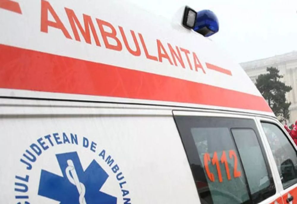 Cinci mașini implicate într-un grav accident în lanț pe A10