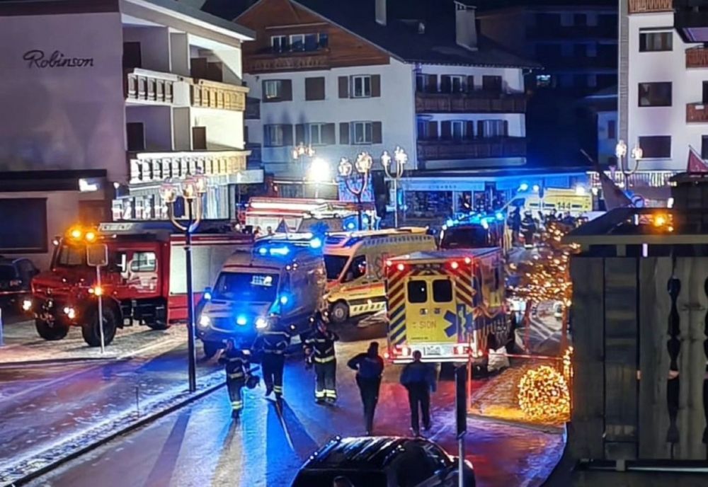 Explozie de Anul Nou într-o stațiune de schi din Elveția. Zeci de victime