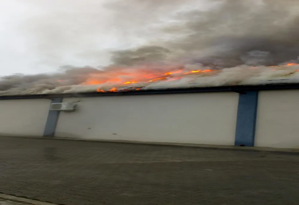 VIDEO | Sala de evenimente a cunoscutei artiste Angela Rusu a fost distrusă de un incendiu