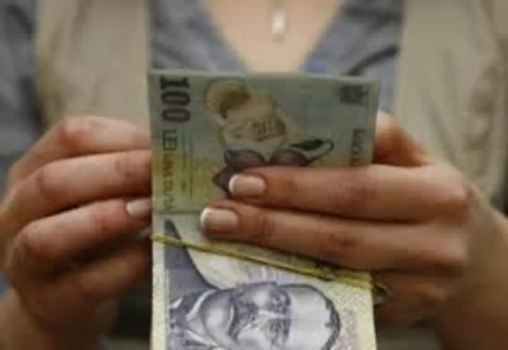 Metoda “şmen”: Zălăuancă, înșelată de doi clujeni 