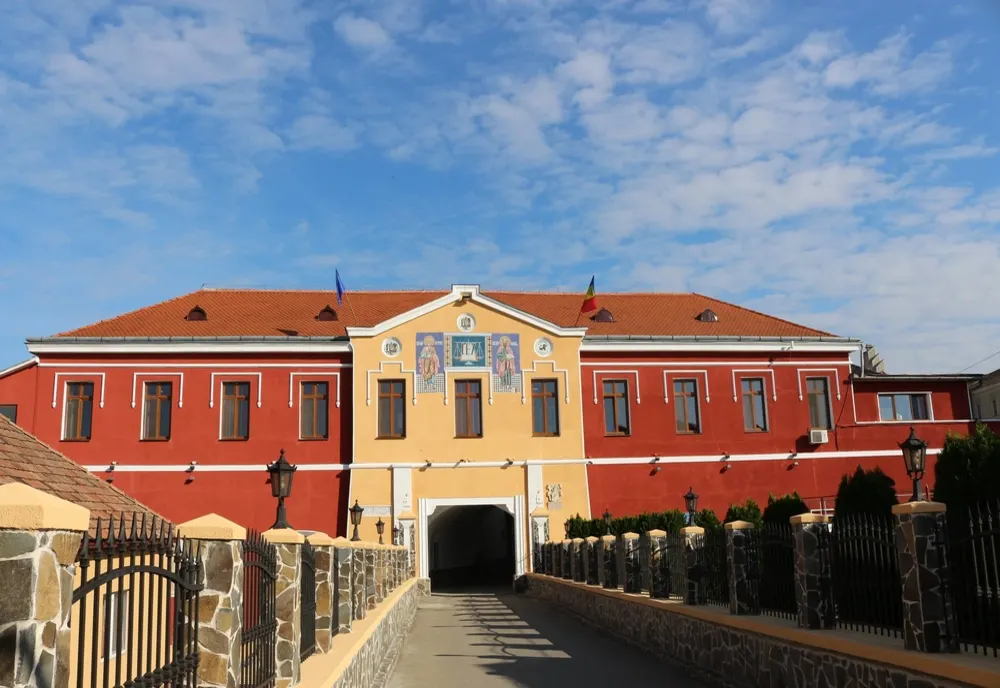 Bărbat încarcerat la Penitenciarul Gherla pentru că nu a efectuat zilele de muncă în folosul comunităţii