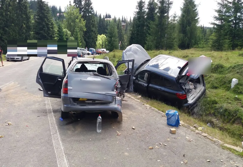 FOTO | Grav accident în județul Cluj! 5 persoane, între care două gravide, au fost rănite
