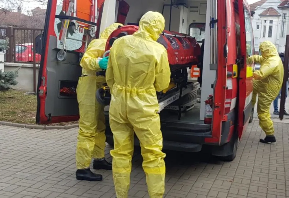 Focar de COVID-19 la o fabrică din judeţul Cluj: 17 angajaţi au fost infectaţi