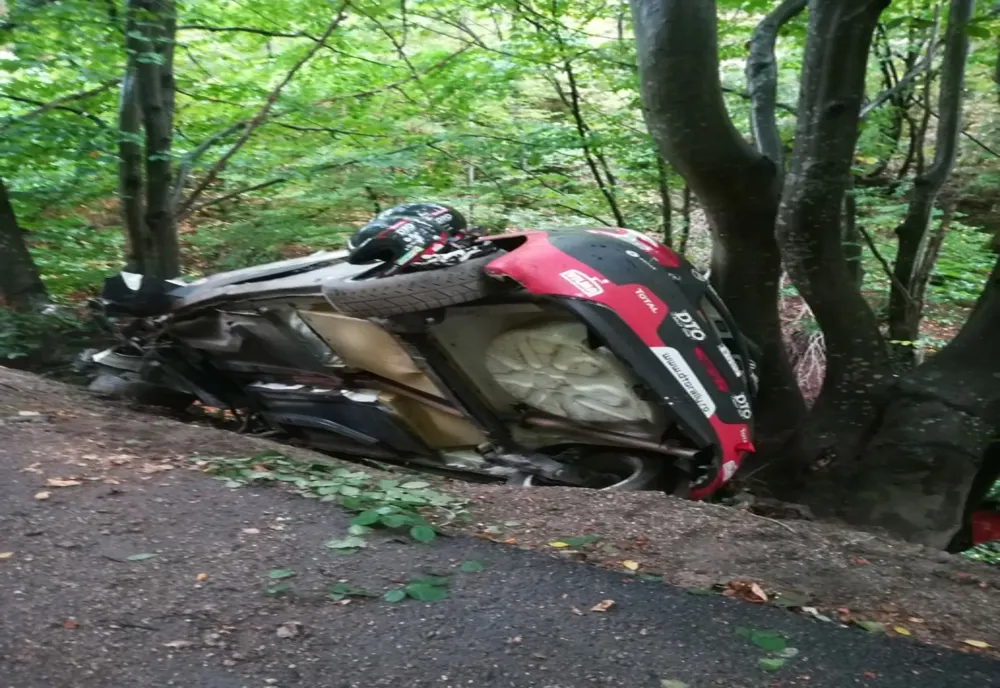 FOTO | Accident la Transilvania Rally! Un pilot a fost rănit și a ajuns la spital