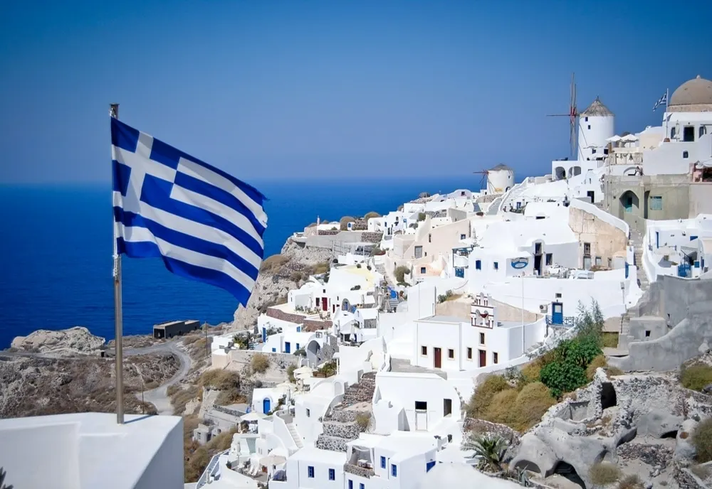 O FEMEIE DE 38 DE ANI A MURIT ÎNTR-O EXPLOZIE DEVASTATOARE, ÎN GRECIA!
