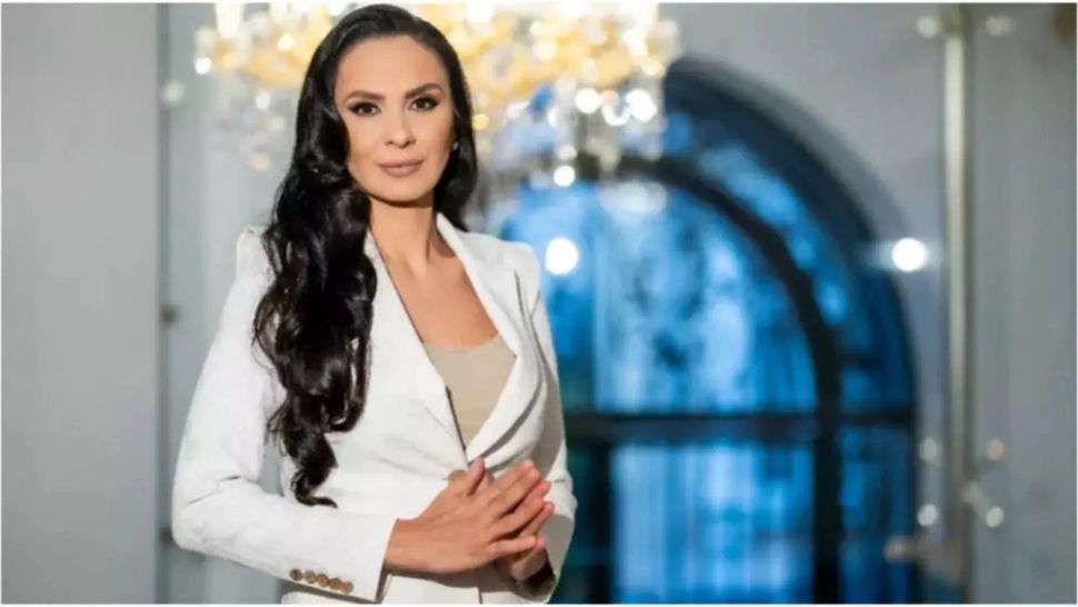 Alexandra Păcuraru 
