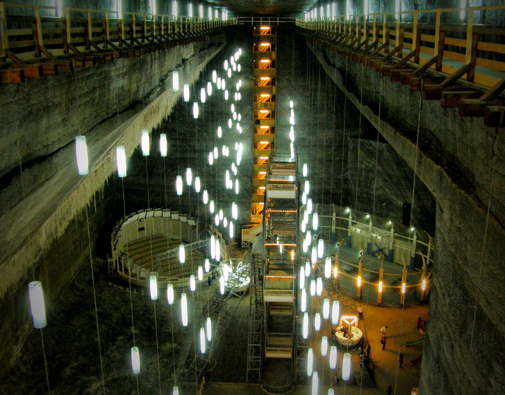 Salina_Turda_-_panoramio_(6)