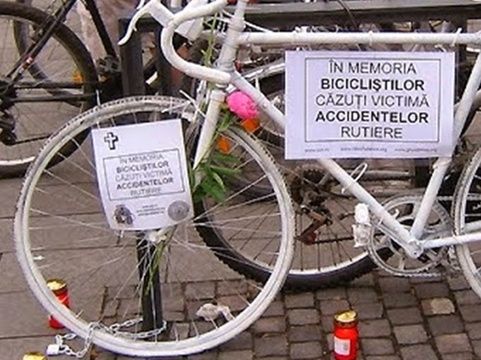 biciclisti in accidente