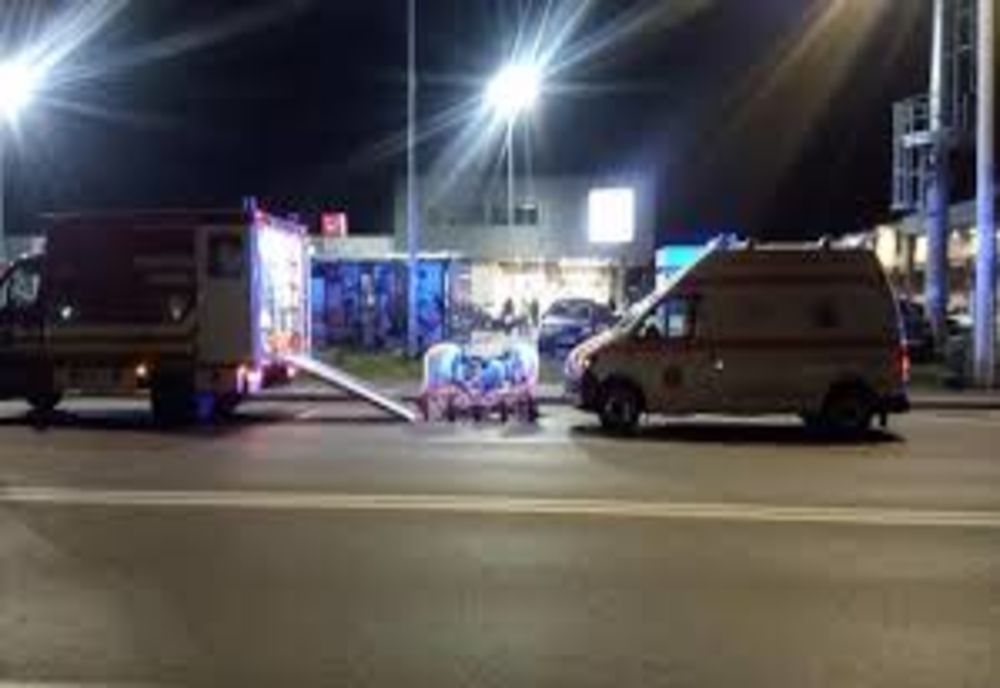 O femeie, suspectă de coronavirus, a așteptat forțele de intervenție într-o stație de autobuz din Buzău
