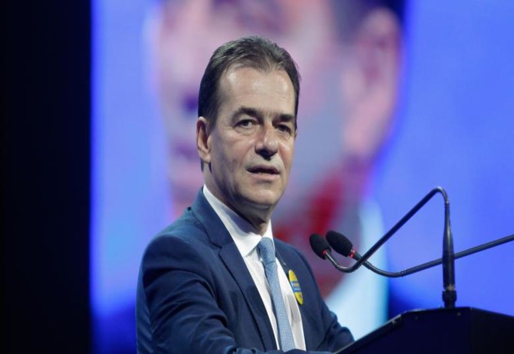Ludovic Orban sărbătorește astăzi împlinirea a 57 de ani. Biografia completă