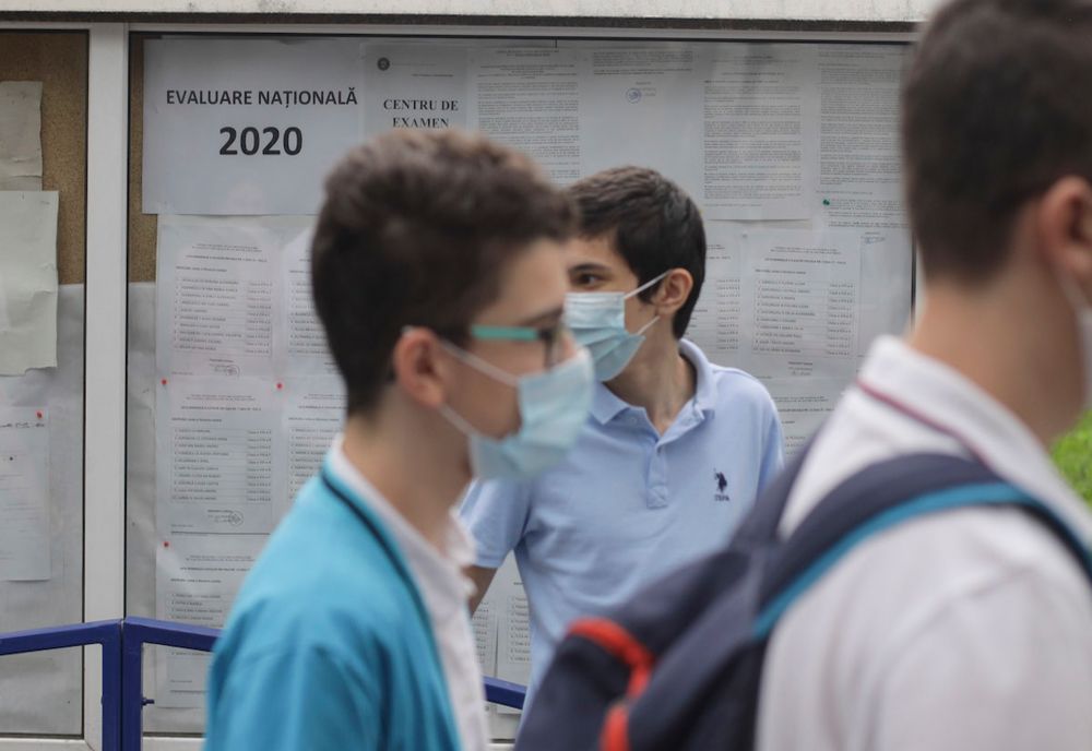 EVALUAREA NAŢIONALĂ 2020. Peste 76% dintre elevi au obţinut medii de trecere la Evaluarea Naţională. Situația pe județe