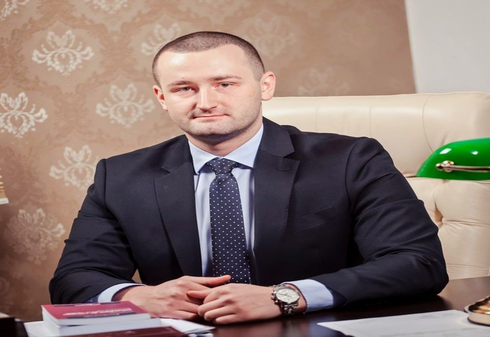 Avocatul Tasnadi Szilard (UDMR) este noul prefect al judeţului Cluj