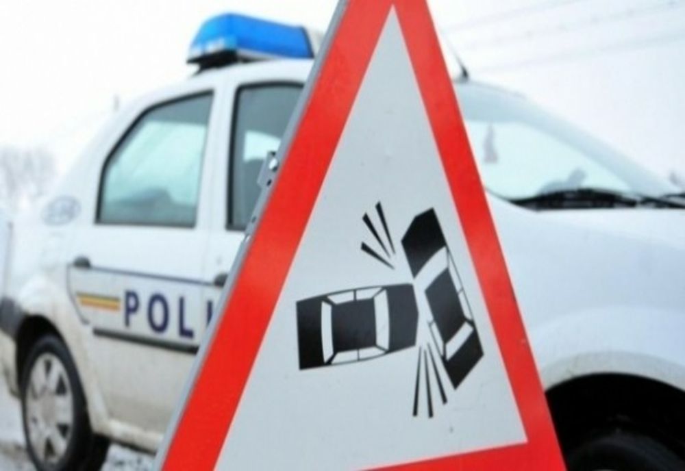 Accident rutier provocat de un tânăr fără permis! A fugit de la faţa locului