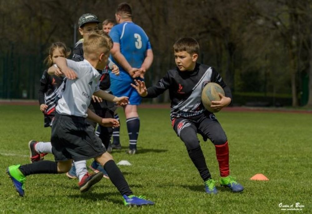 Legendele rugby-ului românesc Mircea Rusu, Petrică Motrescu, Mircea Ortelecan și Ioan Bucan vor participa la turneul pentru copii și juniori de la Iclod